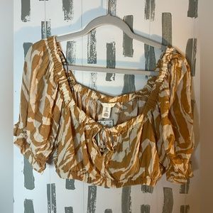 H&M printed crop top